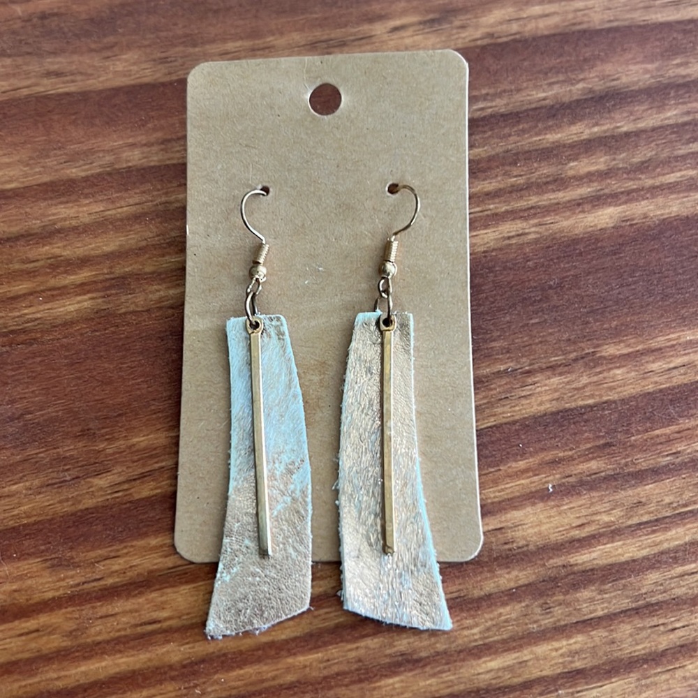 Layered Earring (1 style- 3 options) - Picture 4 of 6